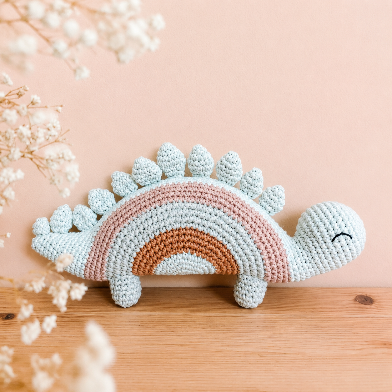Patron du dinosaure arc-en-ciel