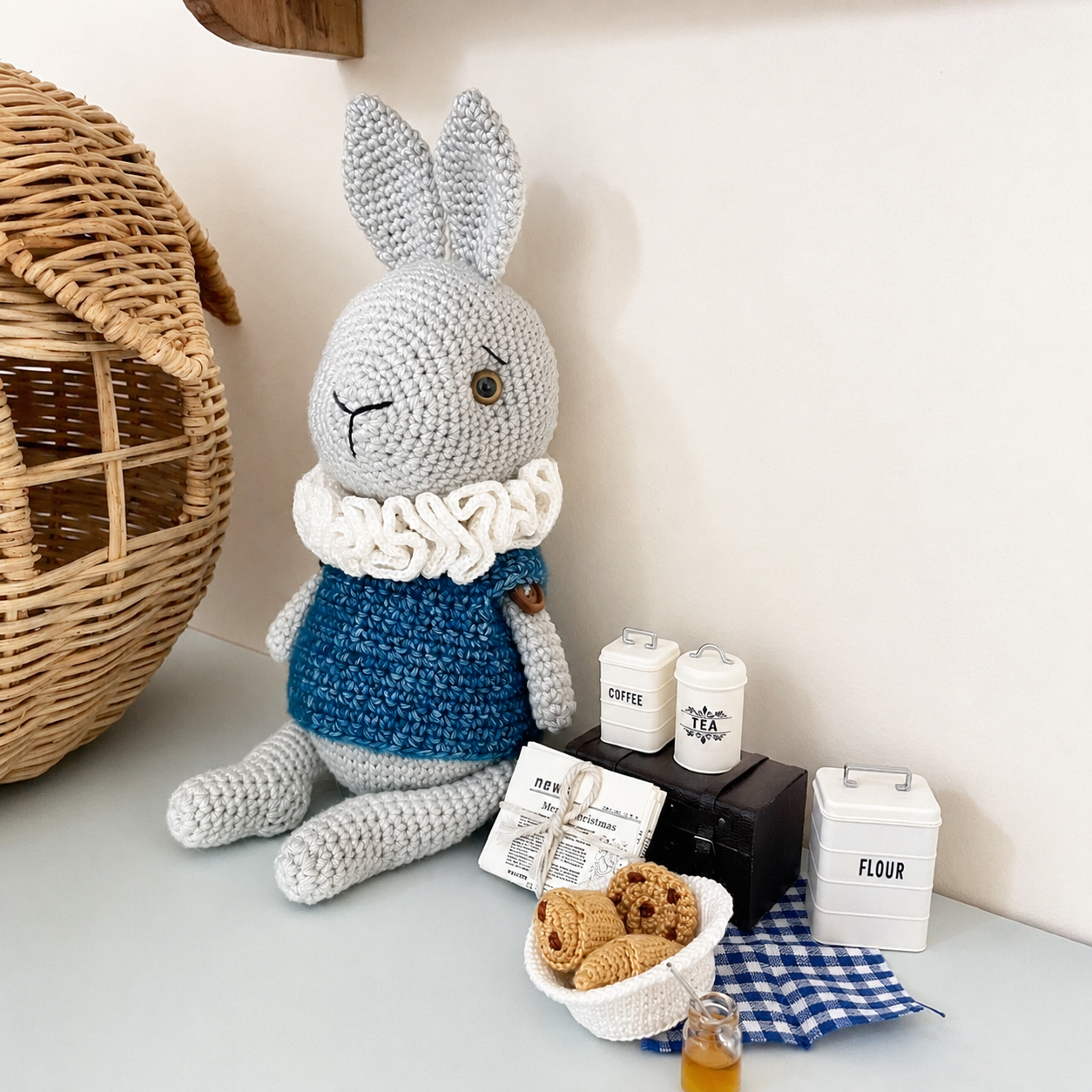 Patron de Ernest le lapin et ses viennoiseries