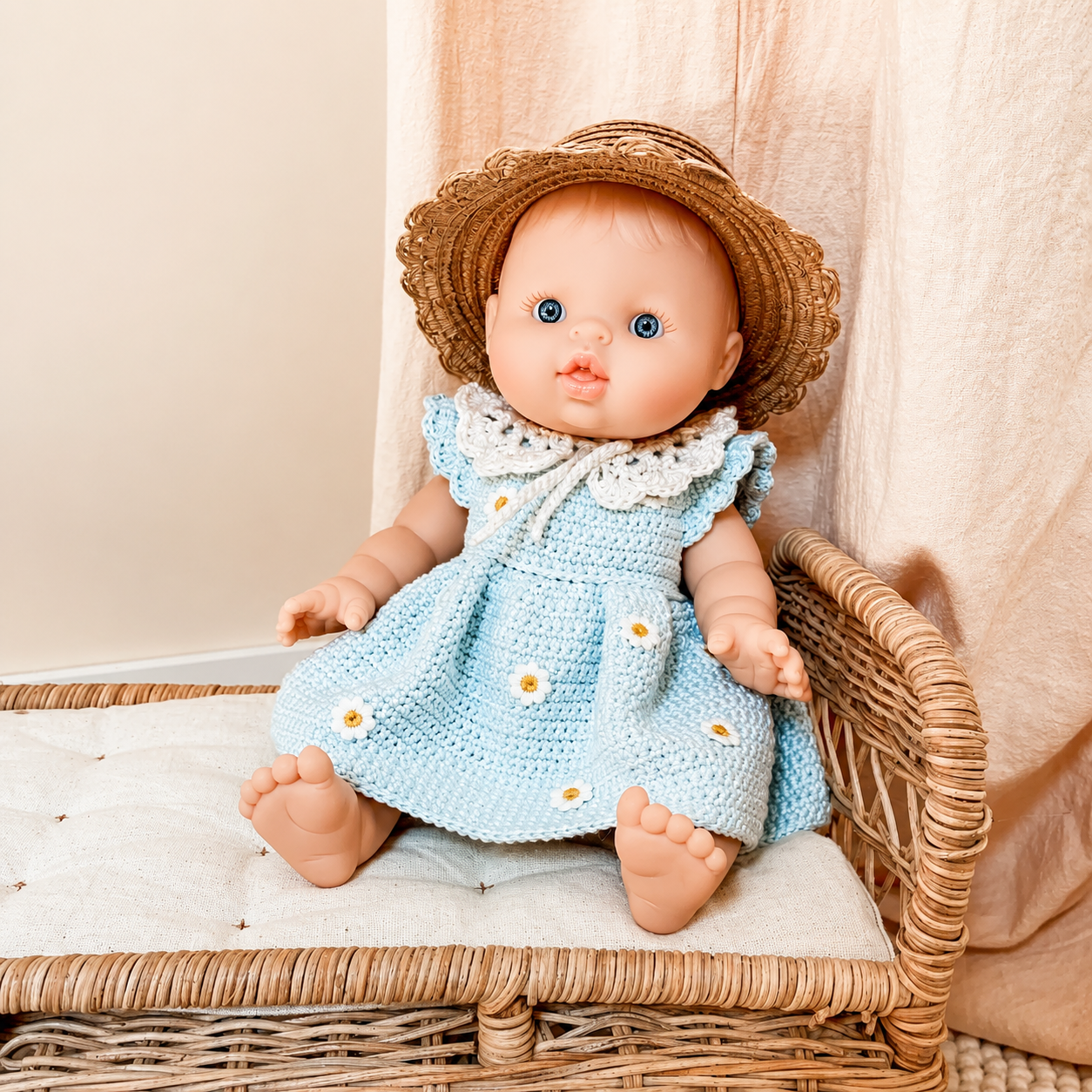 Kit de la robe de poupée Paola
