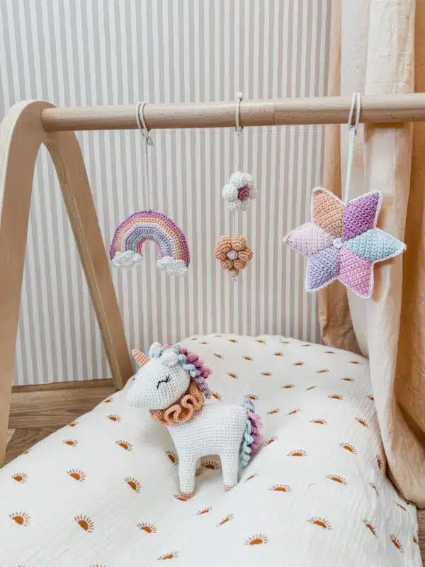 annab, box crochet, amigurumi, mercerie, vanity, accessoire, accessoire crochet, licorne, licorne crochet, éveil, éveil crochet