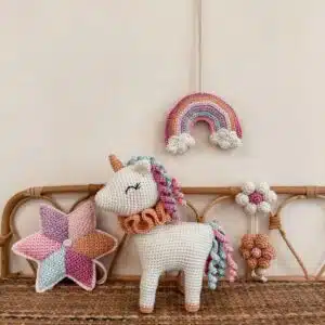 annab, box crochet, amigurumi, mercerie, vanity, accessoire, accessoire crochet, licorne, licorne crochet, éveil, éveil crochet