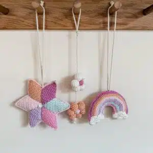 annab, box crochet, amigurumi, mercerie, vanity, accessoire, accessoire crochet, licorne, licorne crochet, éveil, éveil crochet