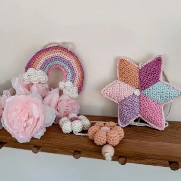 annab, box crochet, amigurumi, mercerie, vanity, accessoire, accessoire crochet, licorne, licorne crochet, éveil, éveil crochet