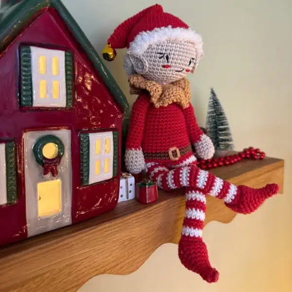 lutin farceur, noel, annab, crochet, amigurumi, noel crochet, mercerie, kit crochet, box crochet