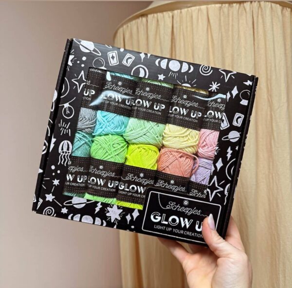 glow up, fil, laine, coton, scheepjes, mercerie, annab, fil phosphorescent, annab, annab crochet, crochet, amigurumi