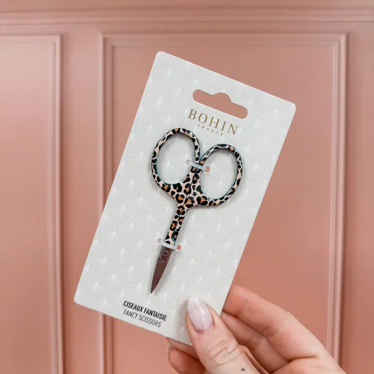 ciseaux leopard de la marque BOHIN