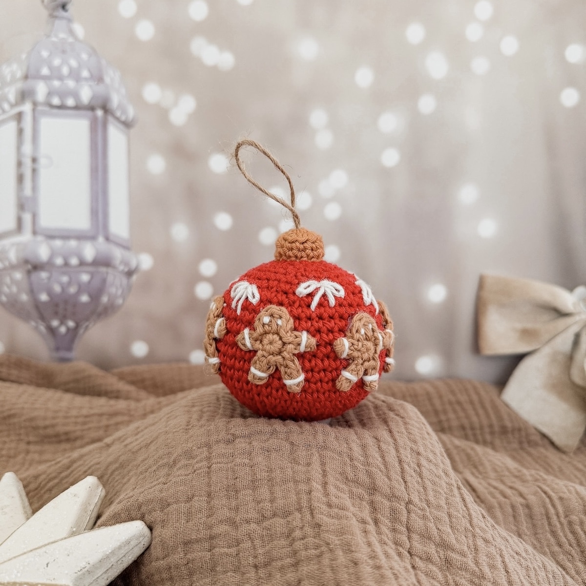 joli coffret de boules de noel au crochet